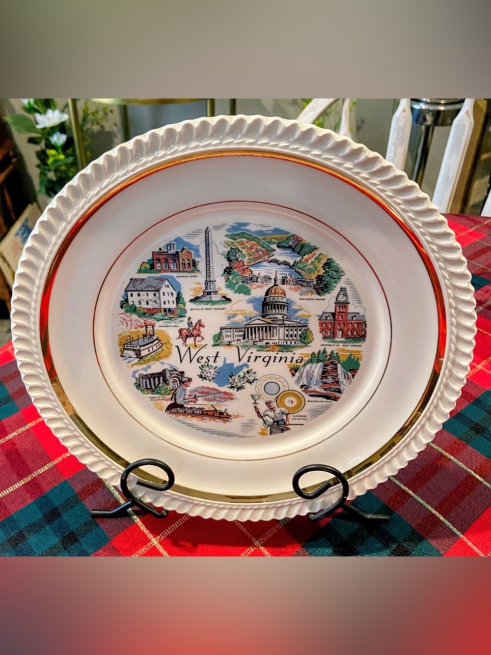 West Virginia Decorative Collector Plate with Gold Trim